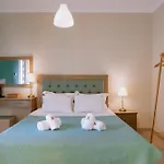 Ktima Papaoikonomou 2 *